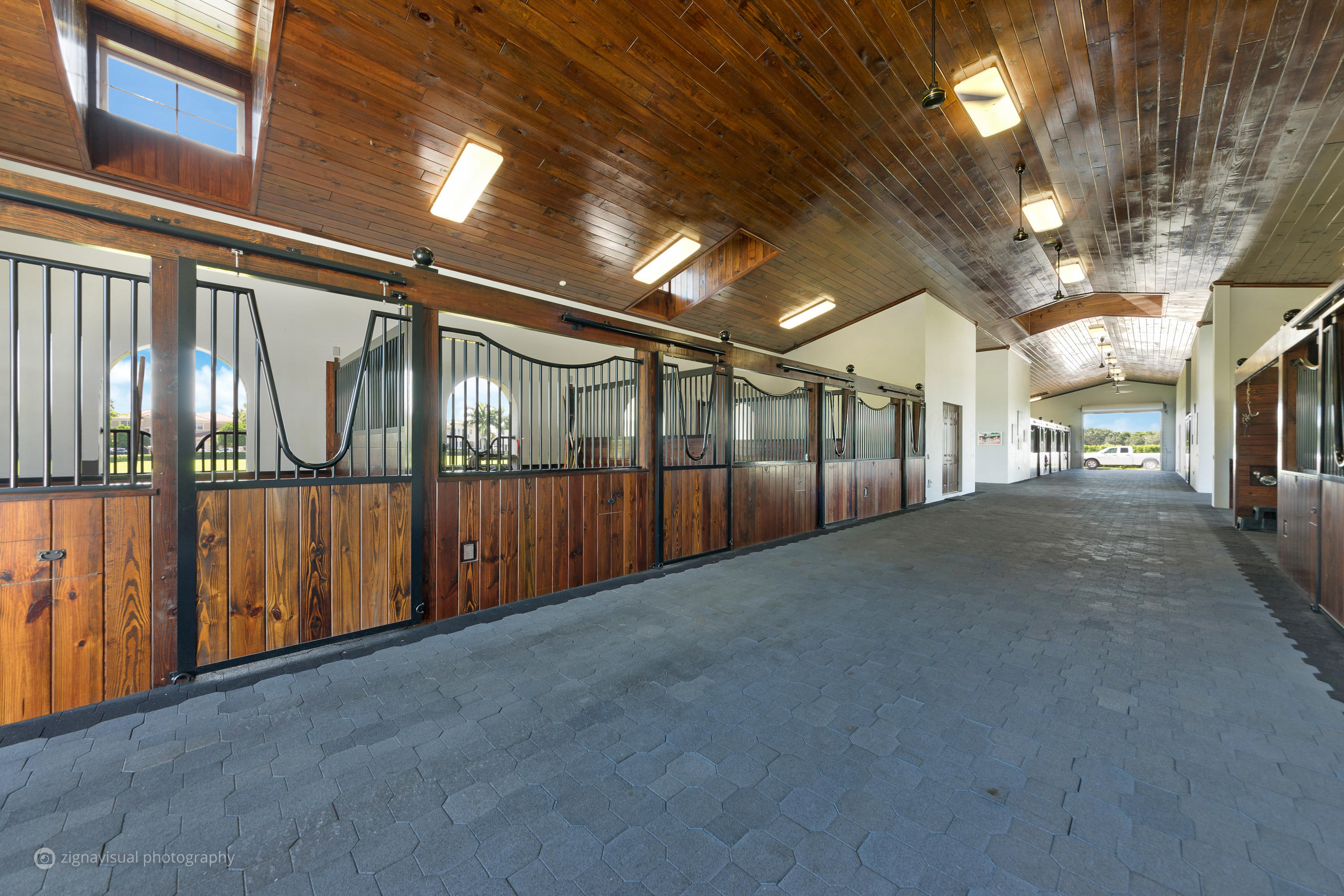 FARMS AT EQUESTRIAN CLUB - Residential