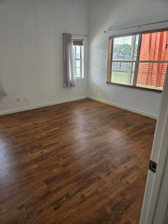 LANSDOWNE - Residential Lease