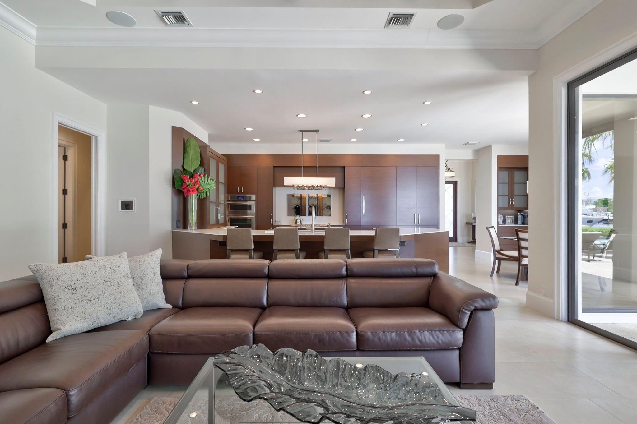 Venetian Isles 3rd Sec 47 - Residential