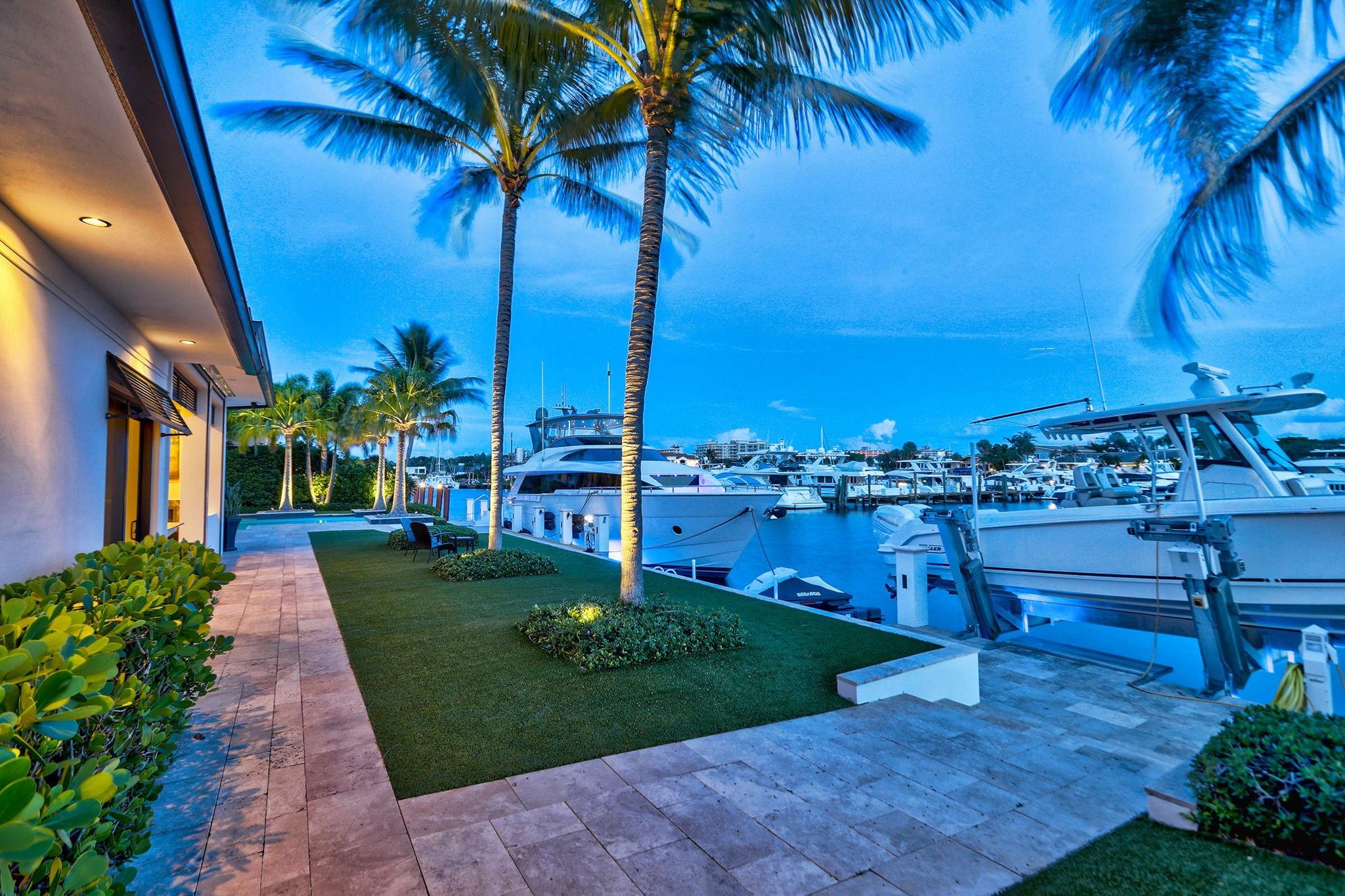 Venetian Isles 3rd Sec 47 - Residential