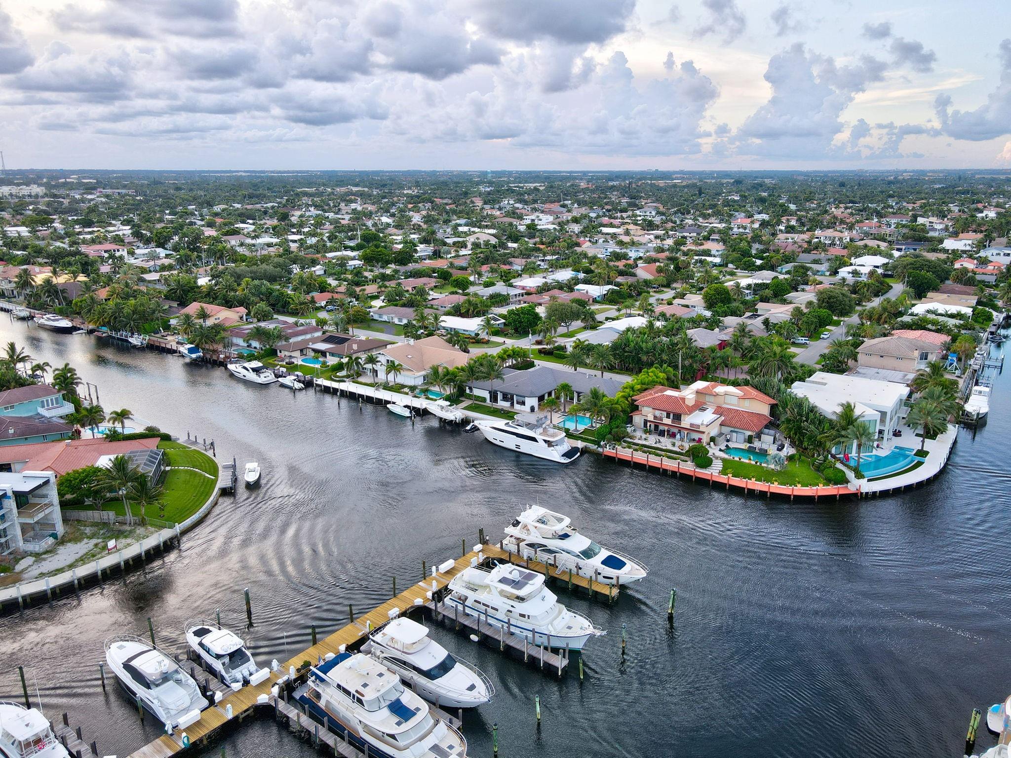 Venetian Isles 3rd Sec 47 - Residential