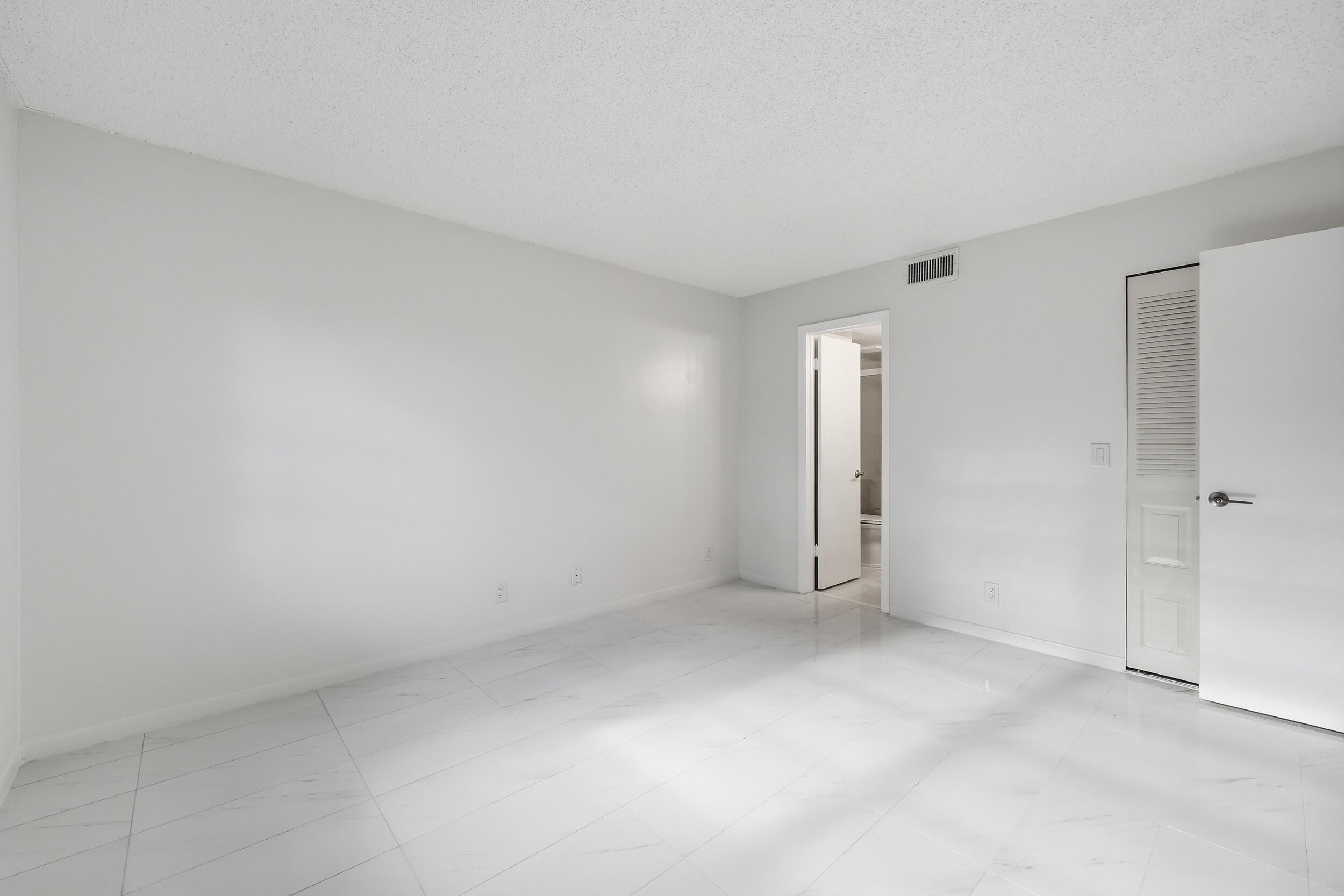 SUNRISE OF PALM BEACH CONDO 1,2,3,4, 14 AND 17 - Residential Lease