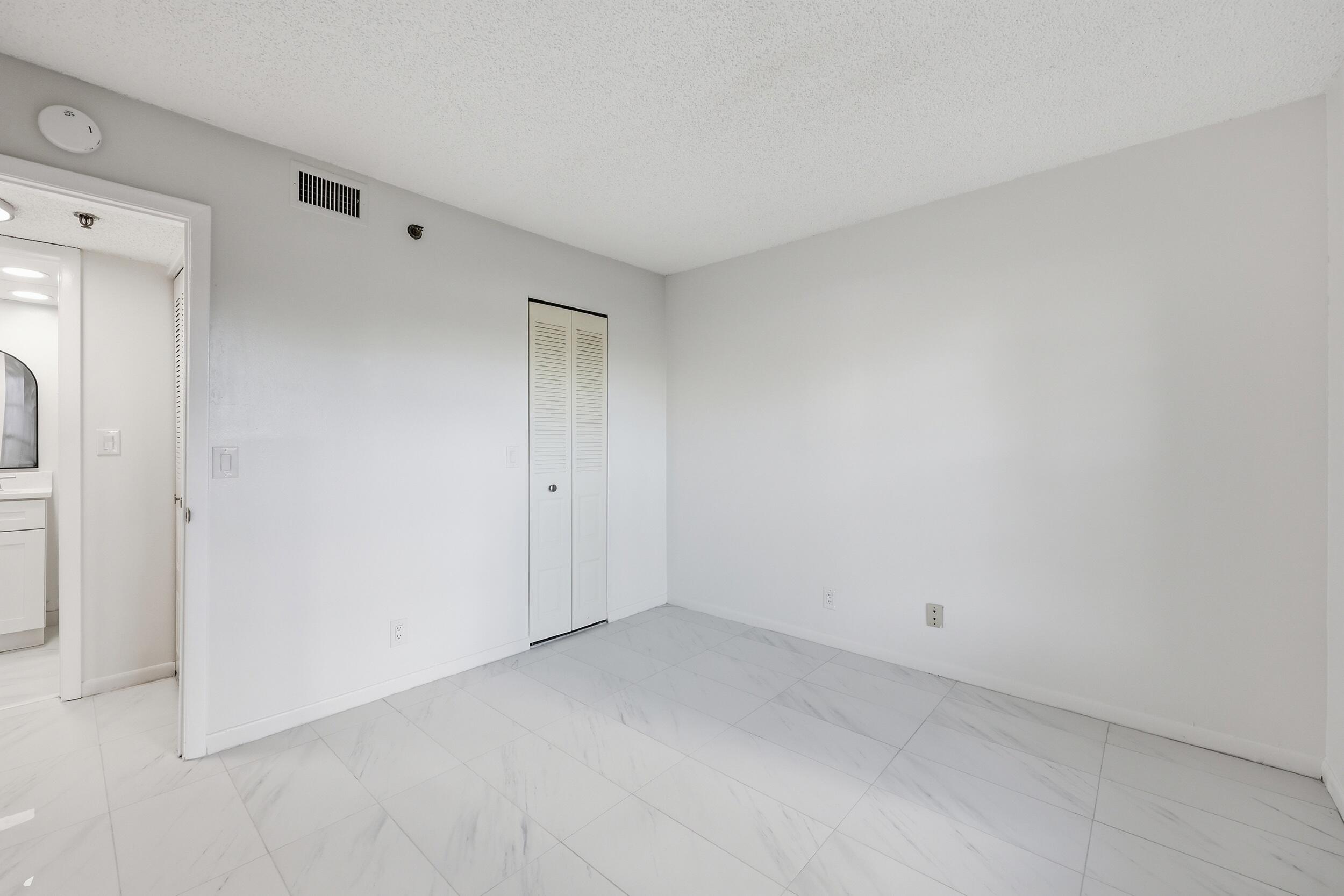 SUNRISE OF PALM BEACH CONDO 1,2,3,4, 14 AND 17 - Residential Lease