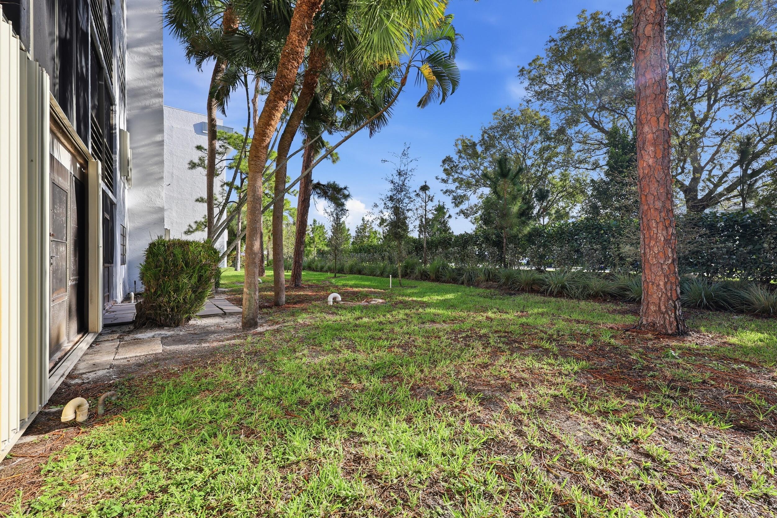 SUNRISE OF PALM BEACH CONDO 1,2,3,4, 14 AND 17 - Residential Lease