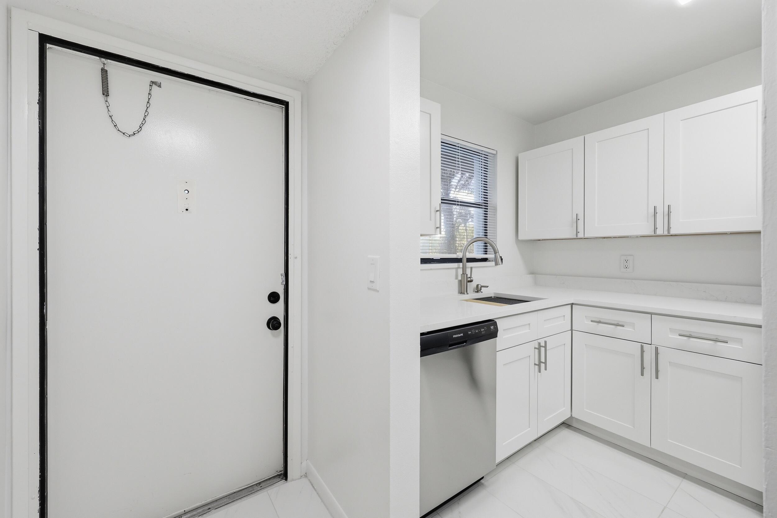 SUNRISE OF PALM BEACH CONDO 1,2,3,4, 14 AND 17 - Residential Lease