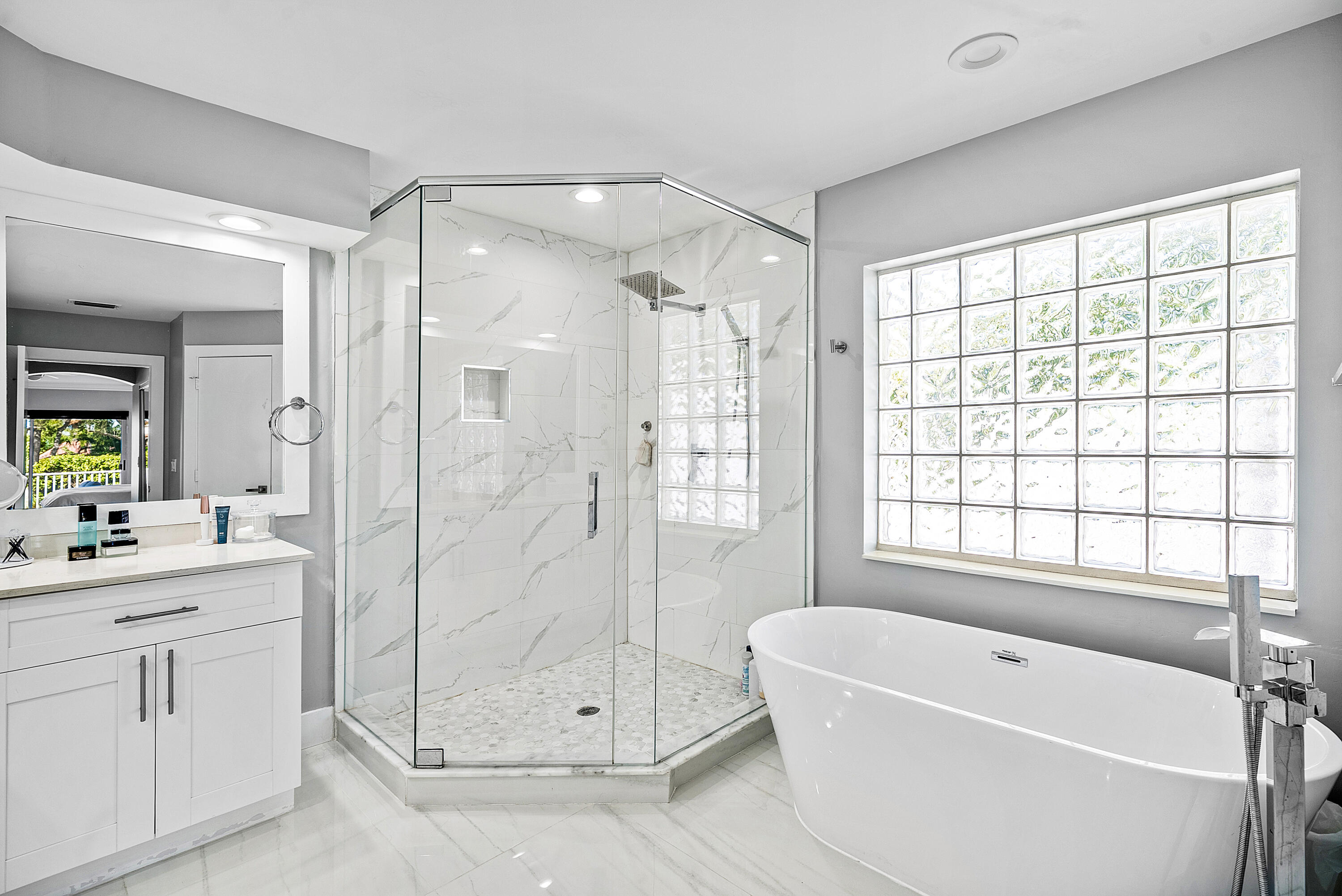 BOCA ISLES SOUTH - Residential