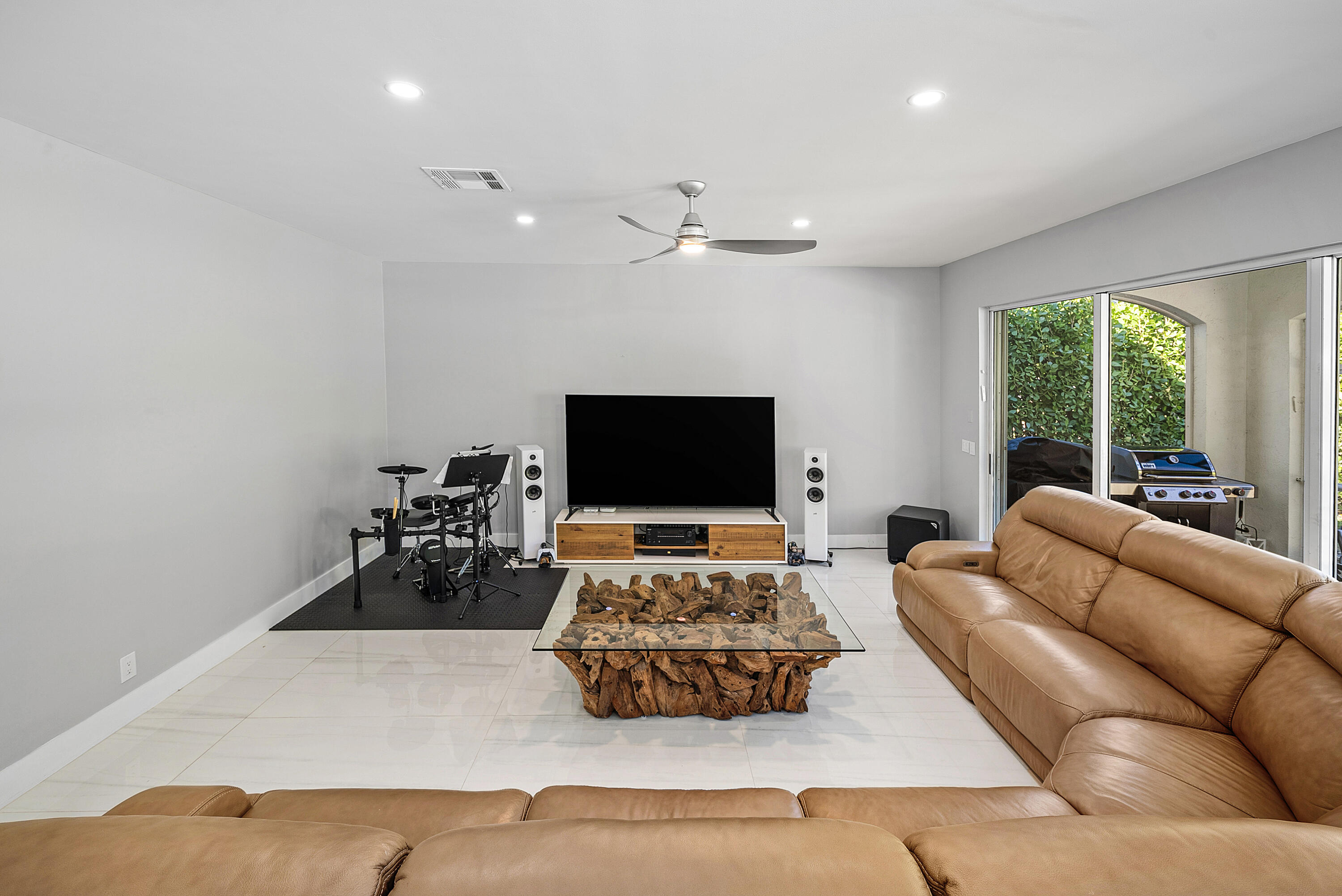 BOCA ISLES SOUTH - Residential