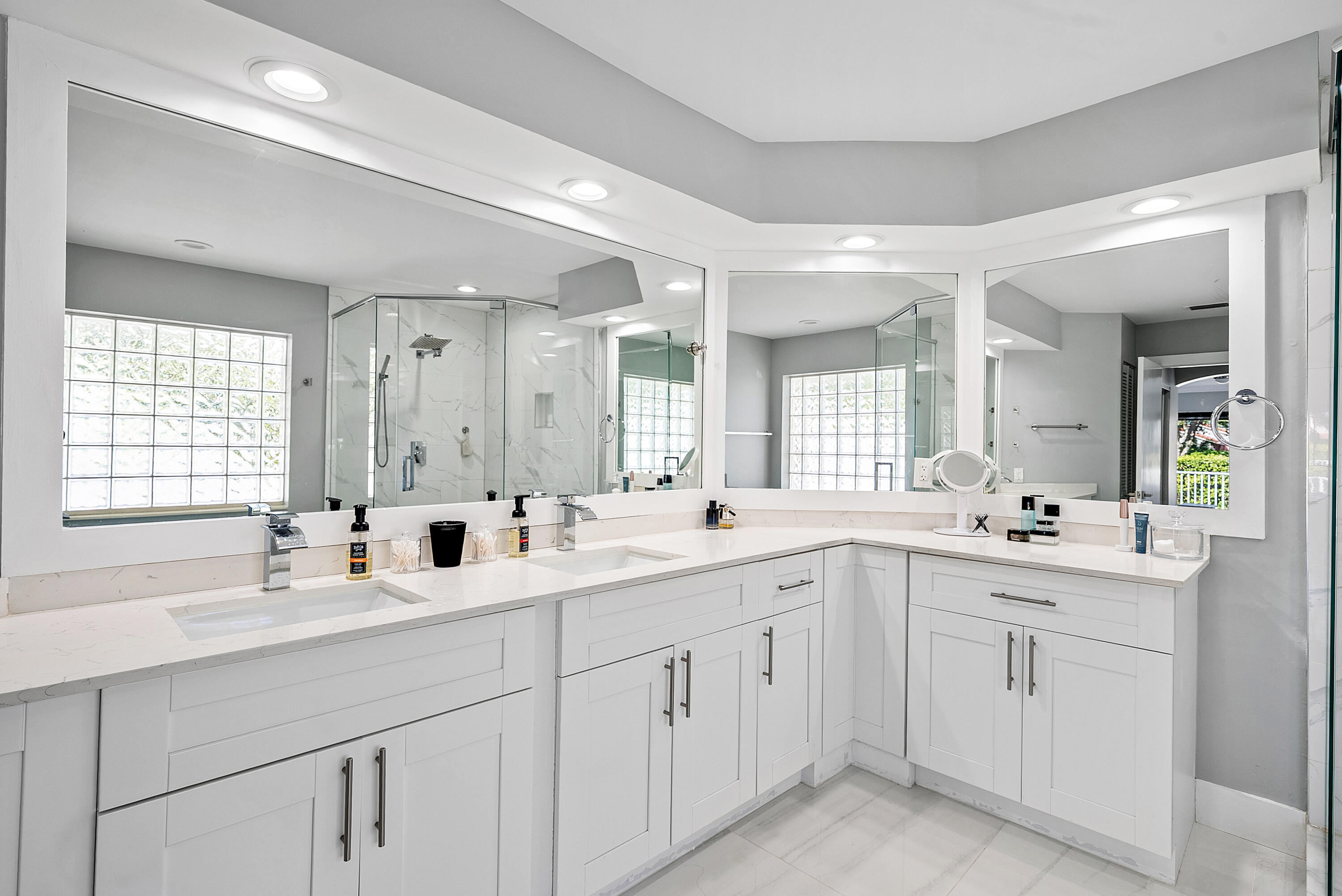 BOCA ISLES SOUTH - Residential