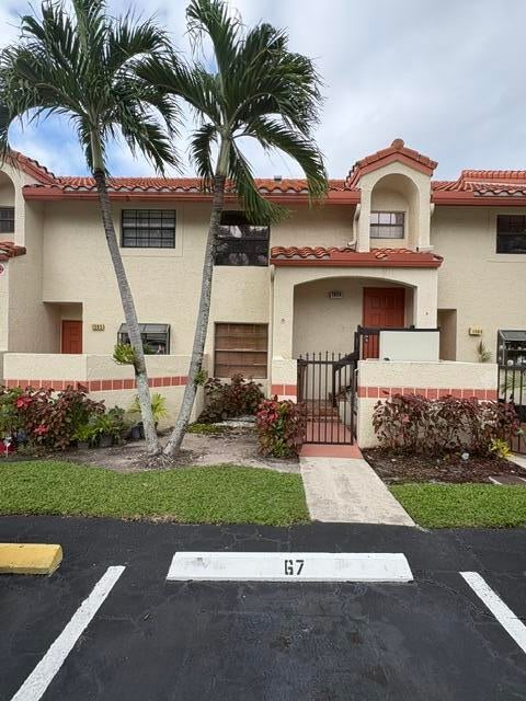 Photo of 1504 CONGRESSIONAL Way, Deerfield Beach, FL 33442 (MLS # B26089026)