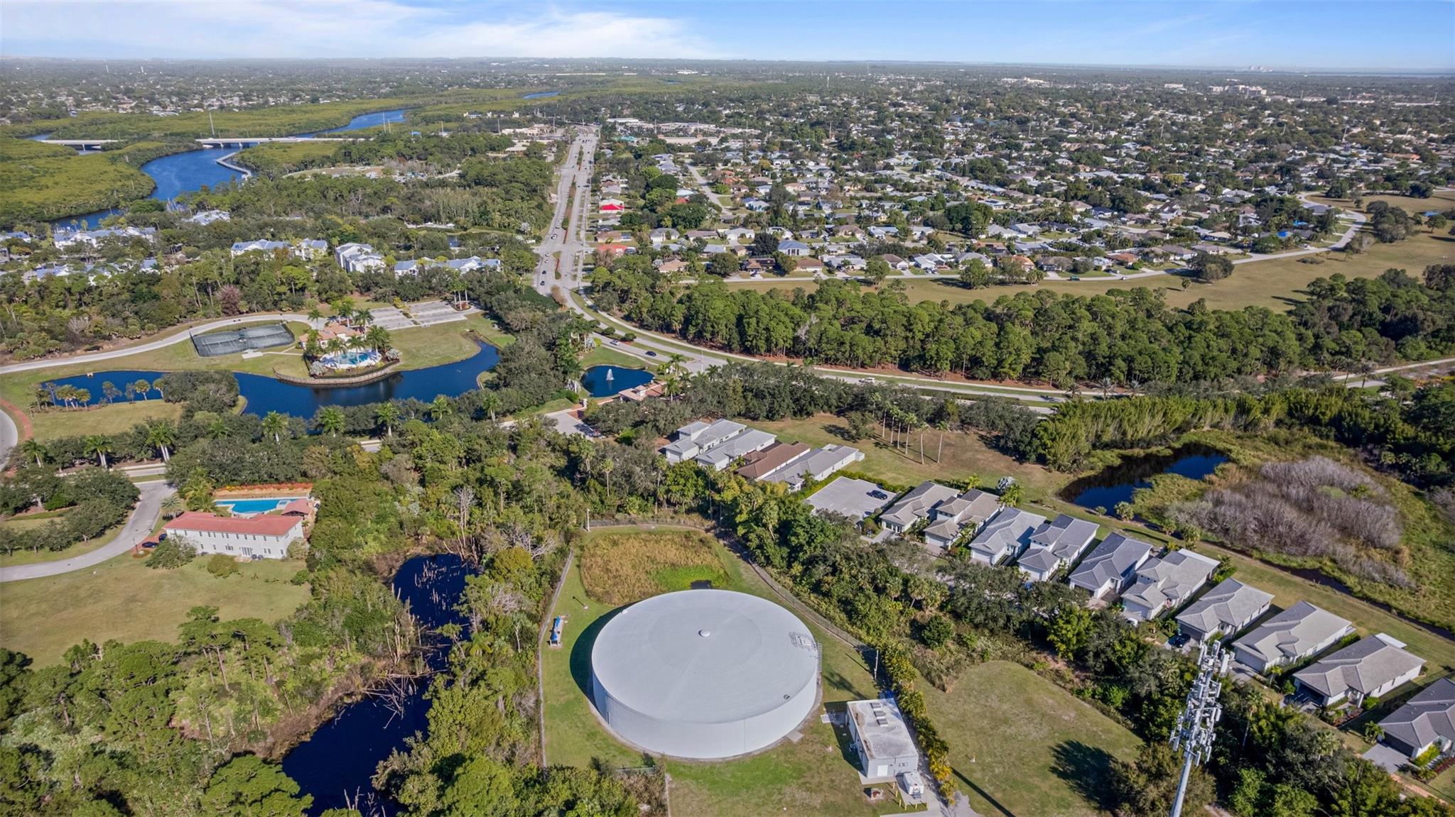 RIVELLA - Residential