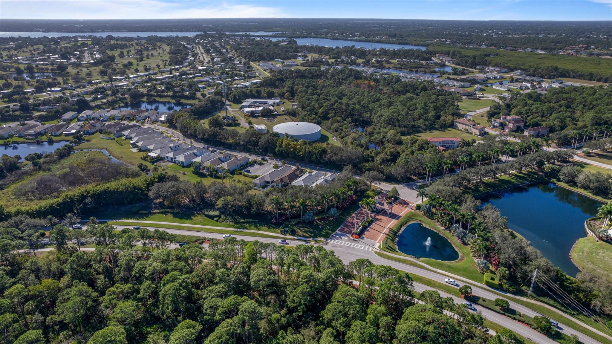 RIVELLA - Residential