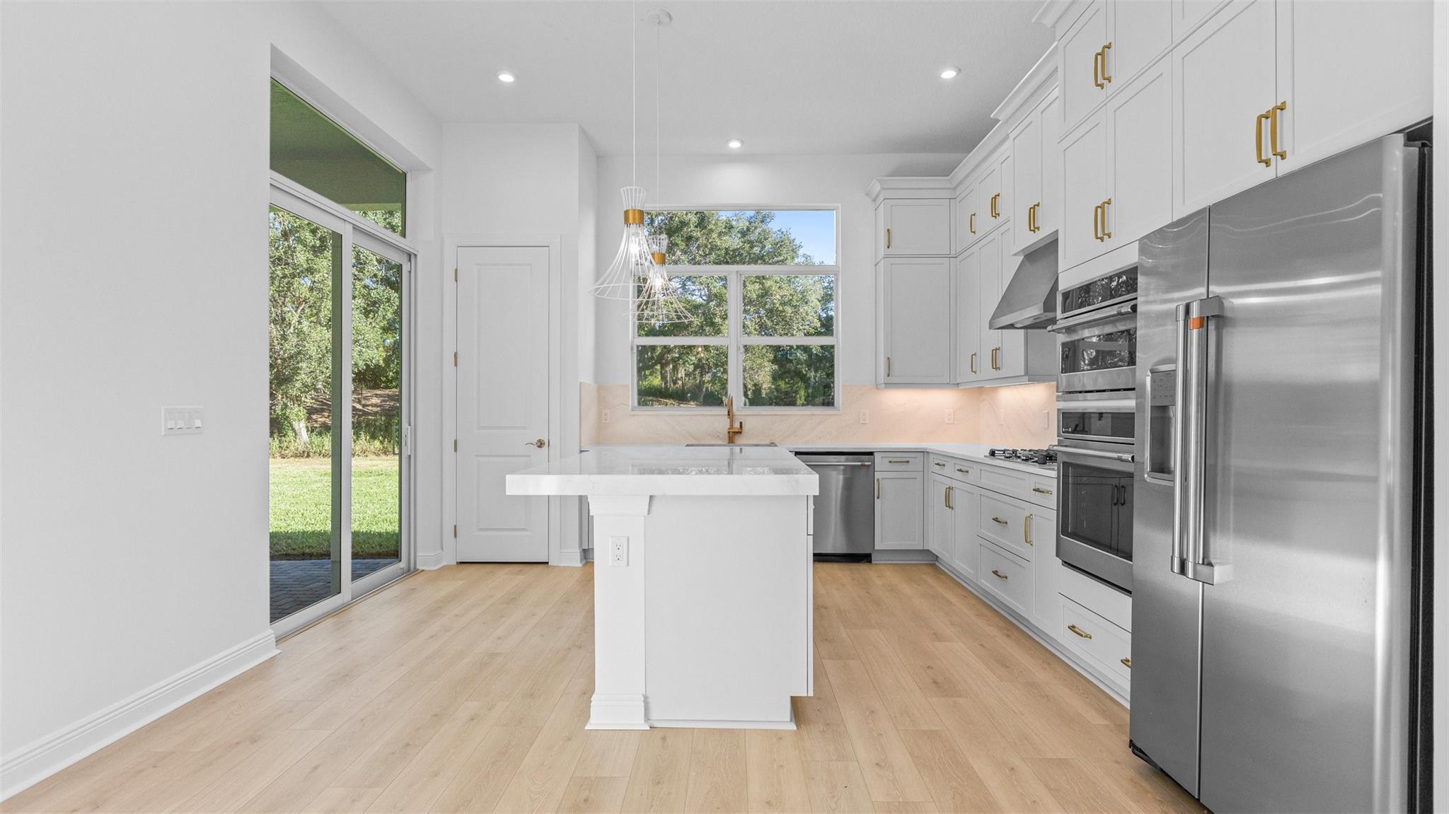 RIVELLA - Residential