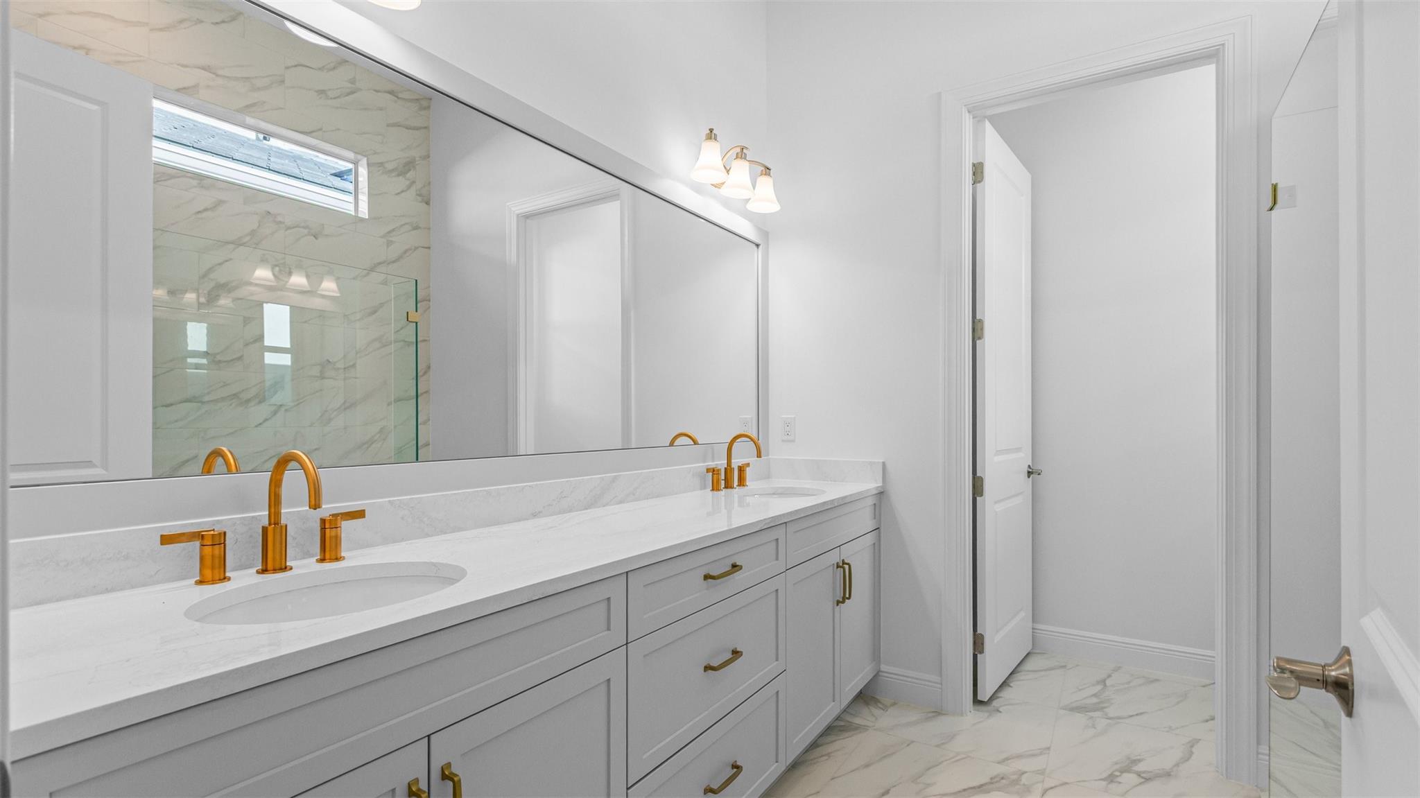 RIVELLA - Residential