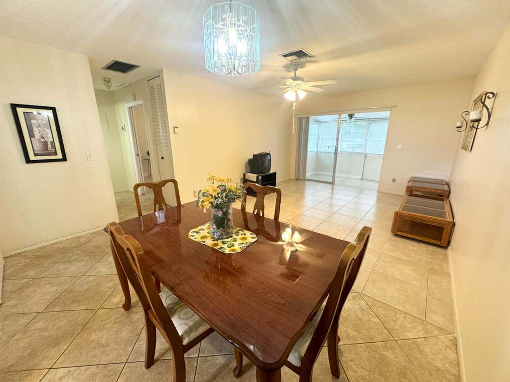 Photo of 2501 W Barkley Drive W #B, West Palm Beach, FL 33415 (MLS # R11028616)