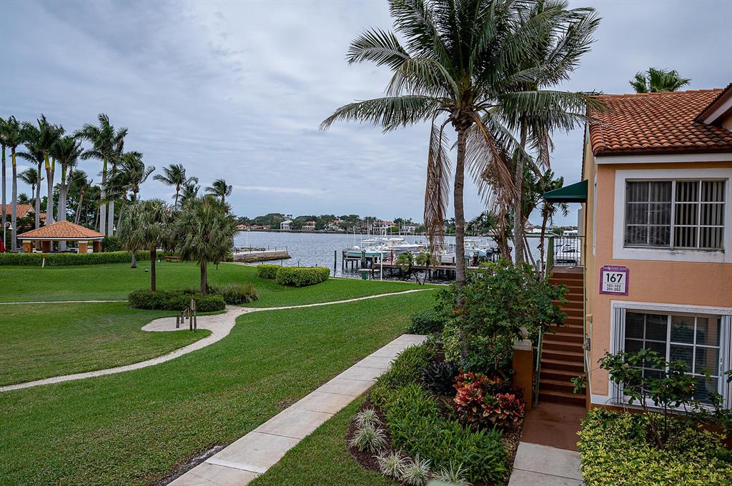 The Yacht Club on the Intracoastal - Residential