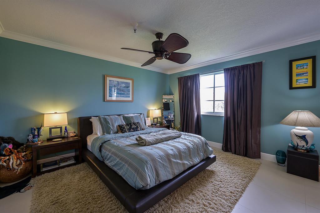 The Yacht Club on the Intracoastal - Residential