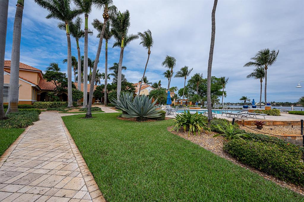 The Yacht Club on the Intracoastal - Residential