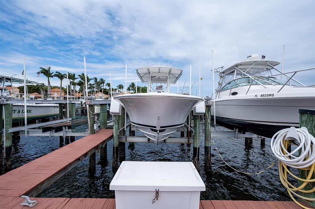 The Yacht Club on the Intracoastal - Residential