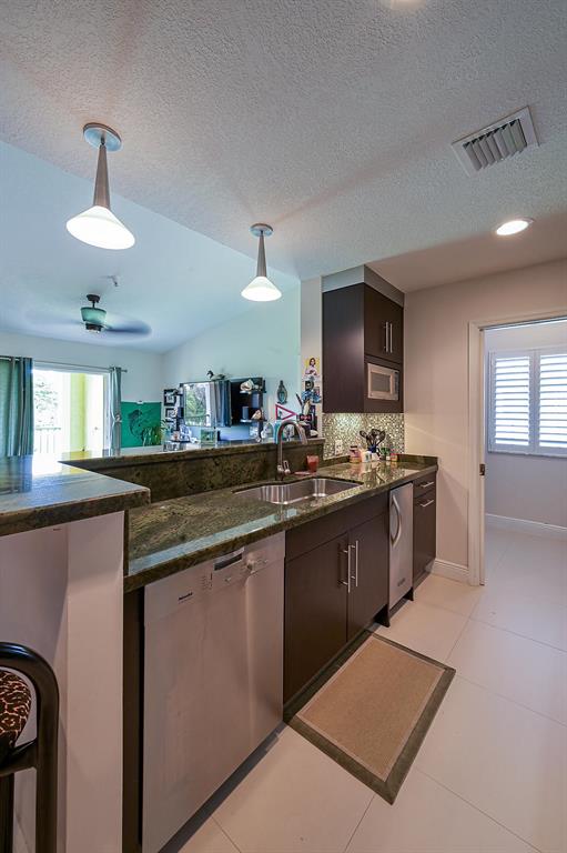 The Yacht Club on the Intracoastal - Residential