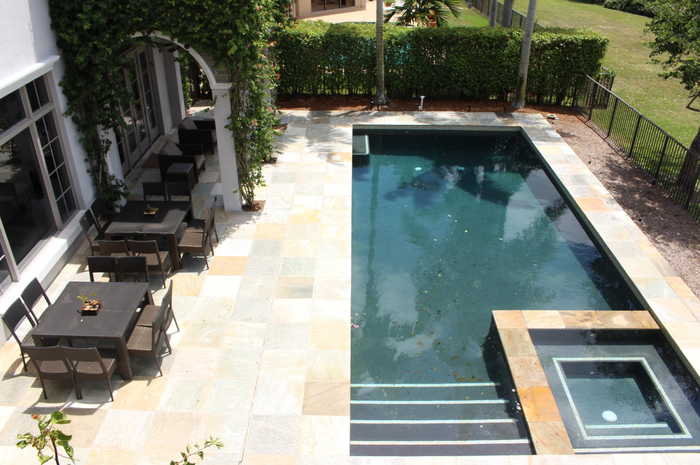 Hamptons - Residential