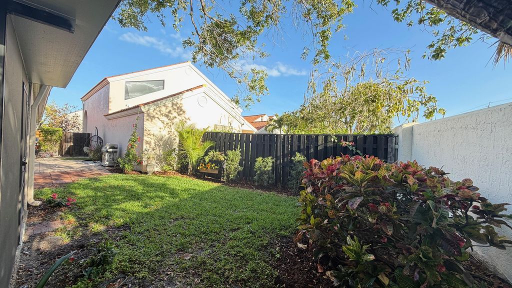 Photo of 13266 Saint Tropez Circle, Palm Beach Gardens, FL 33410 (MLS # R11167079)