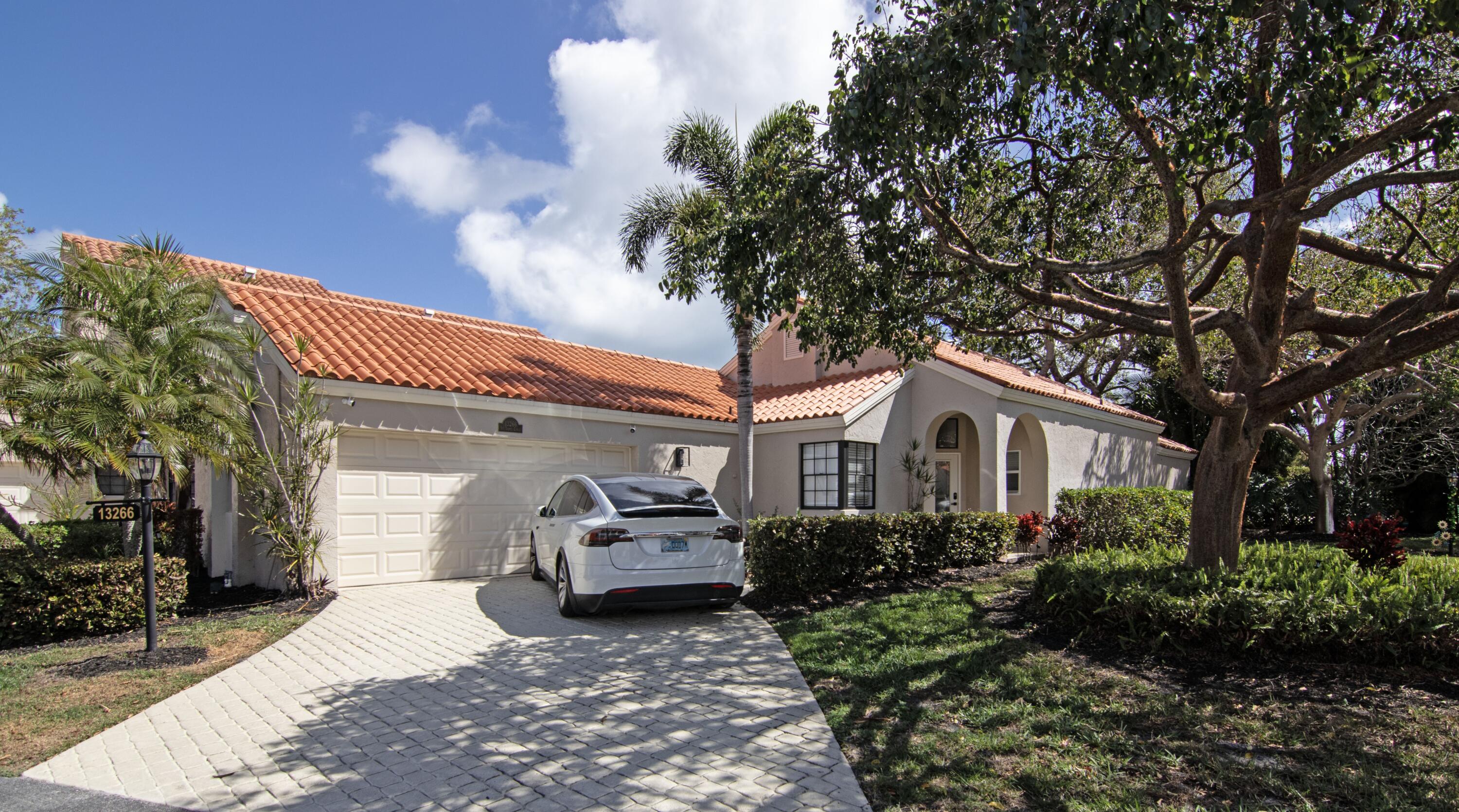 13266 Saint Tropez Circle