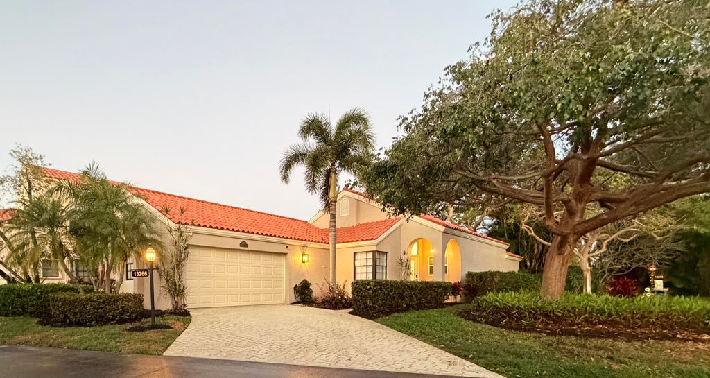 Photo of 13266 Saint Tropez Circle, Palm Beach Gardens, FL 33410 (MLS # R11167079)