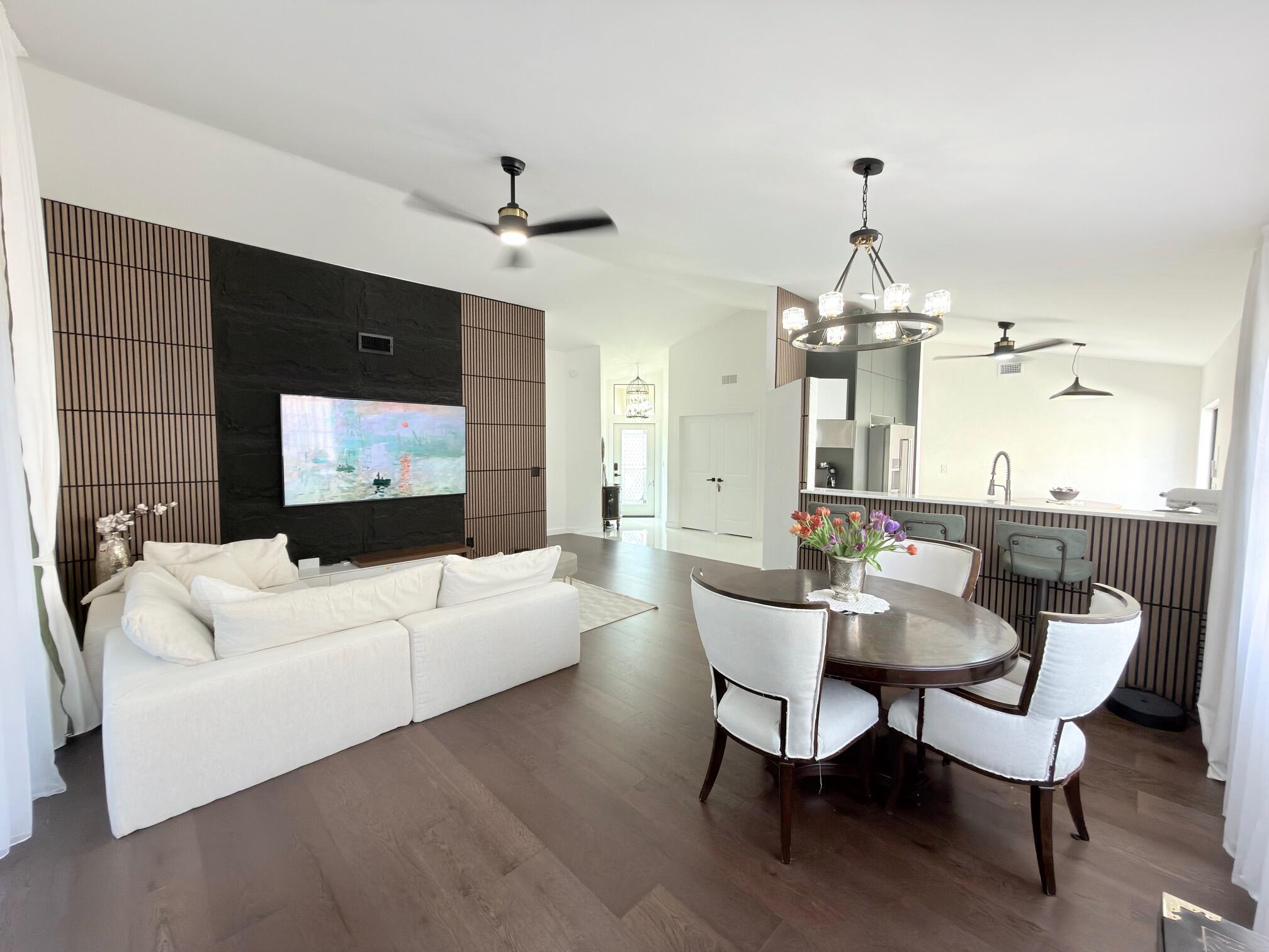 13266 Saint Tropez Circle