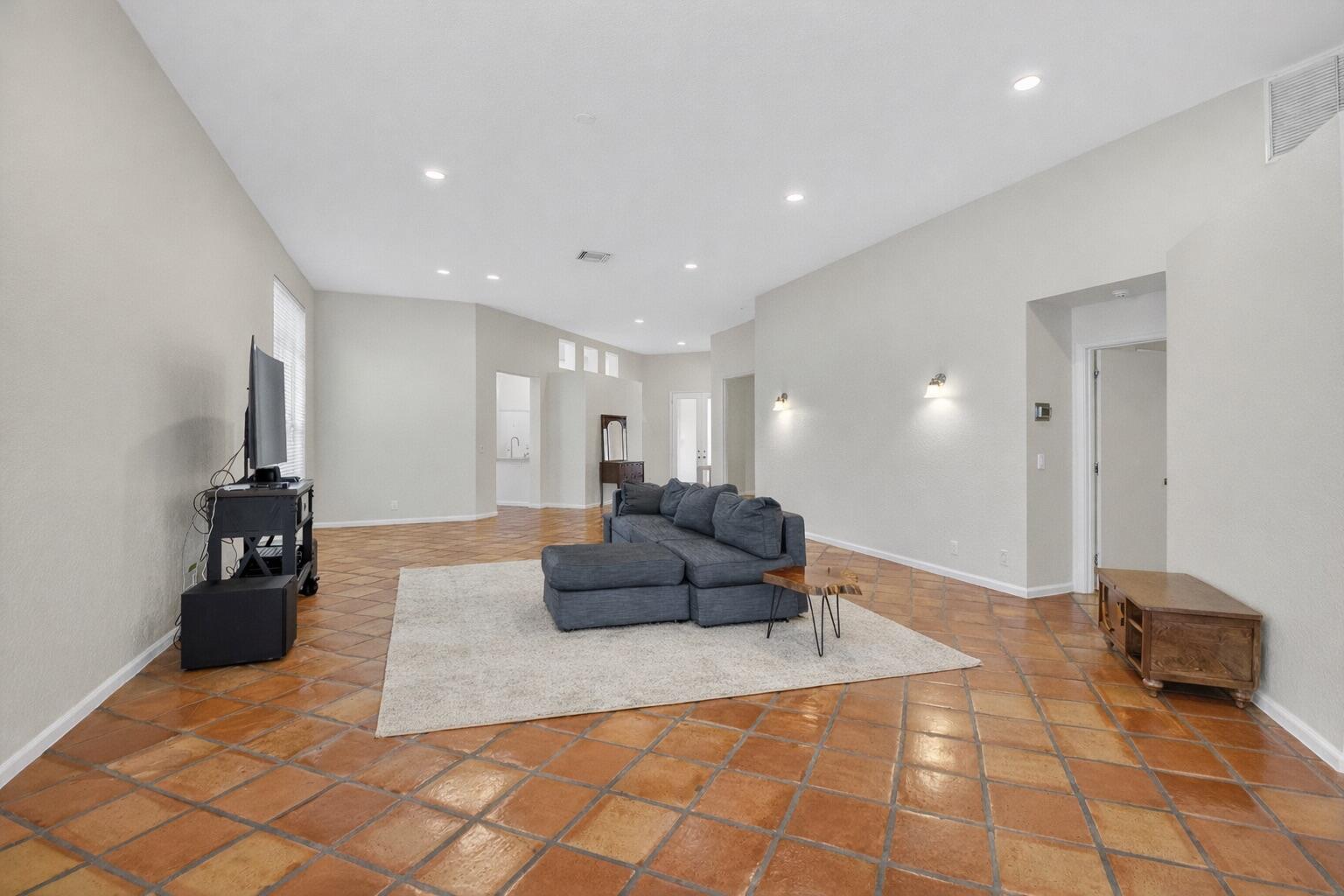 Banyans at Broken Sound - Residential