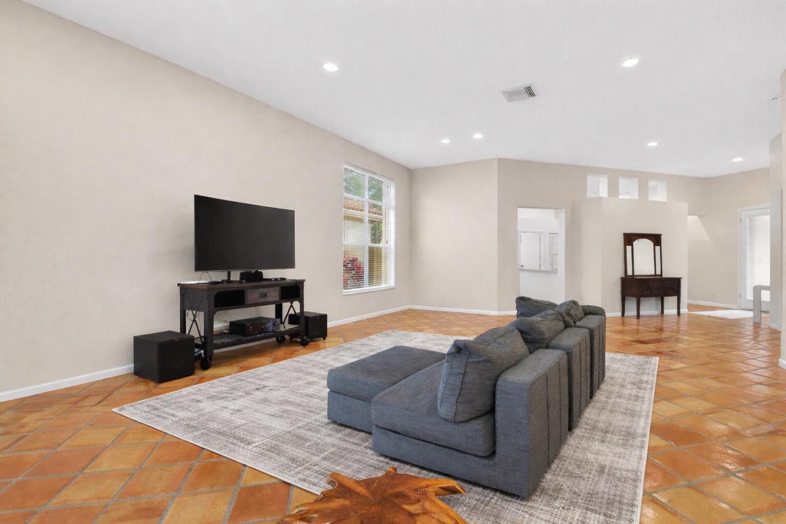 Banyans at Broken Sound - Residential