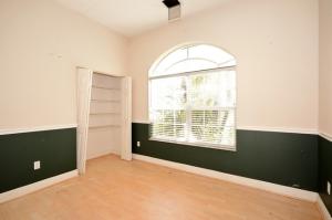 PADDOCK PARK 1 OF WELLING - Residential