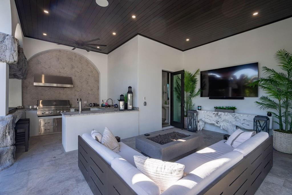 Hillsboro Isles 29-4 B - Residential