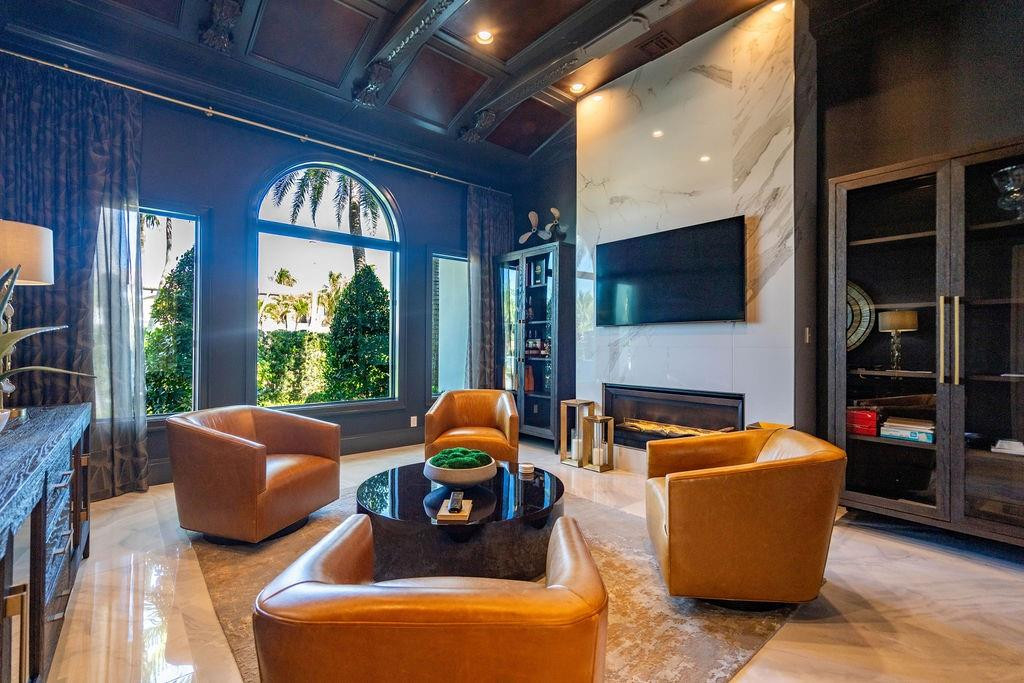 Hillsboro Isles 29-4 B - Residential