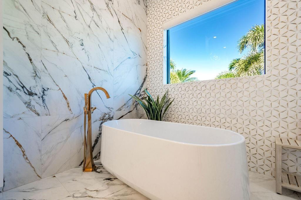 Hillsboro Isles 29-4 B - Residential