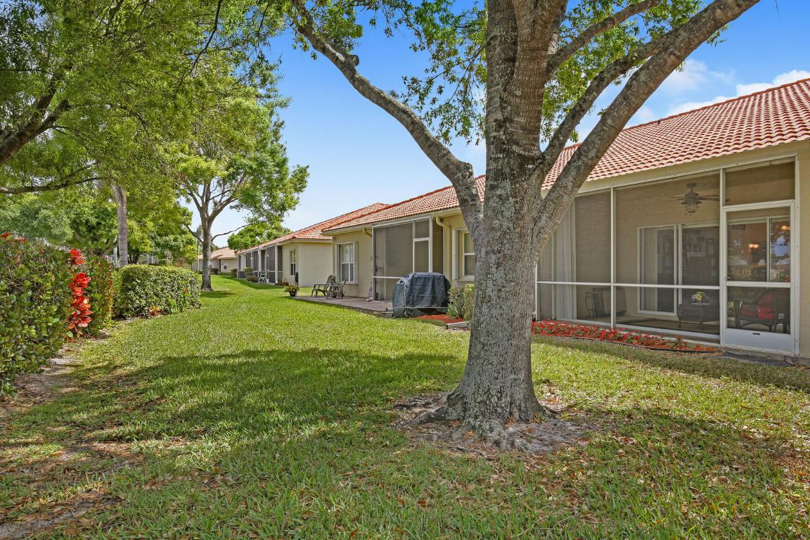 QUAIL RUN VILLAS - Residential