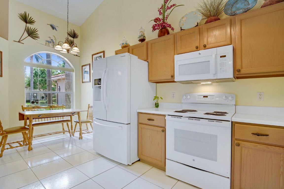 QUAIL RUN VILLAS - Residential