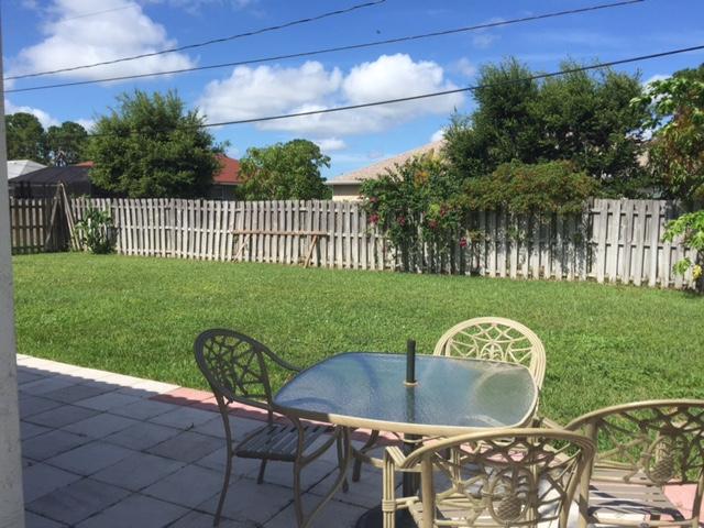 PORT ST LUCIE SECTION 11 - Residential