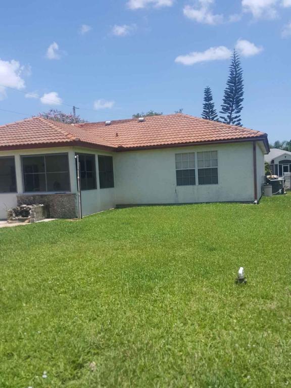 PORT ST LUCIE SECTION 11 - Residential