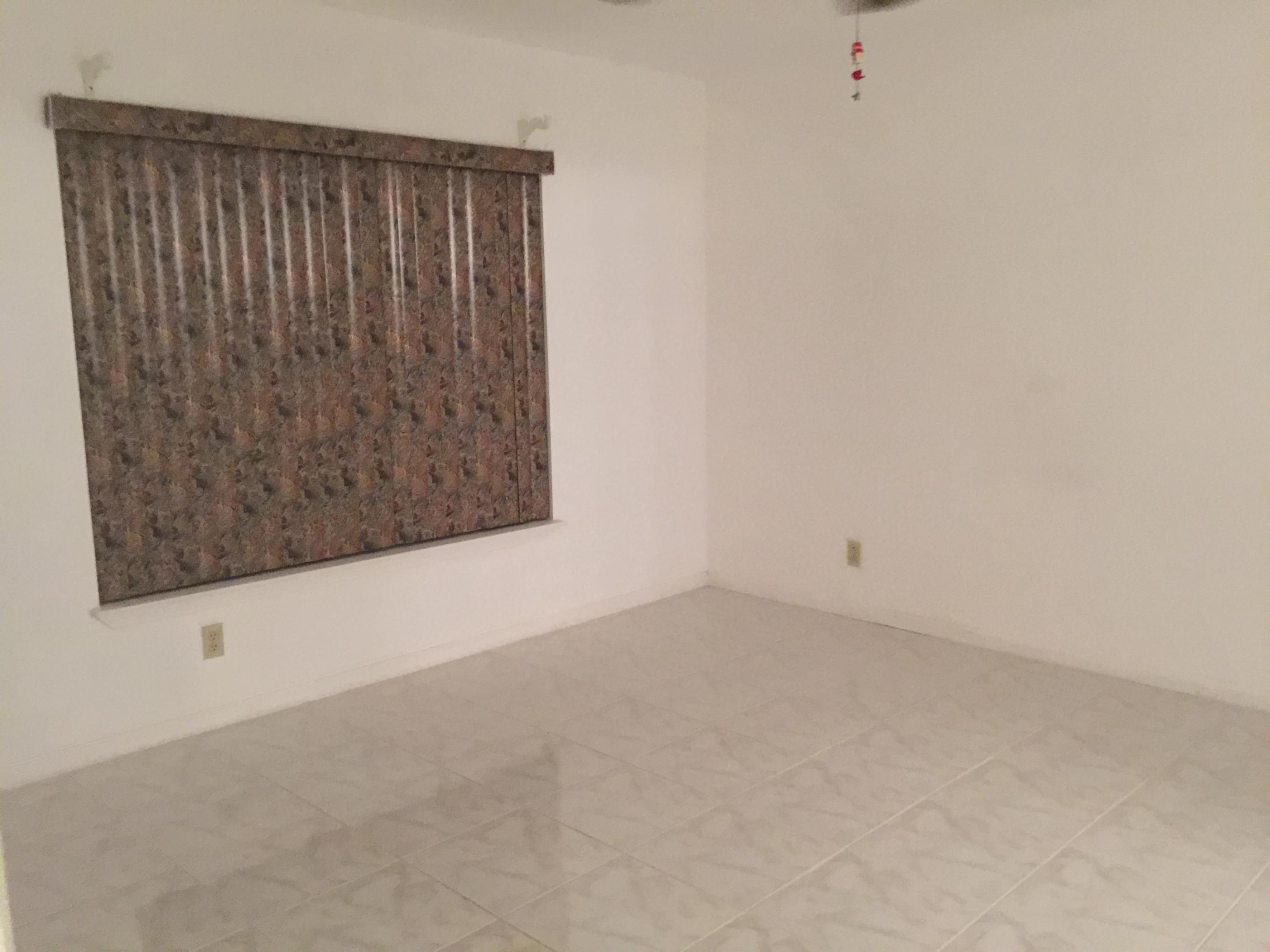 BOYNTON LAKES North - Residential Lease