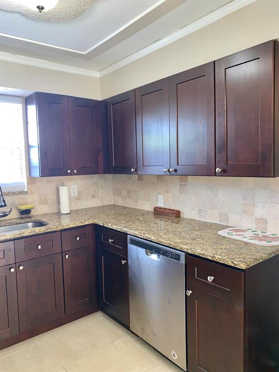 FOREST HILL VILLAGE 1 - Residential