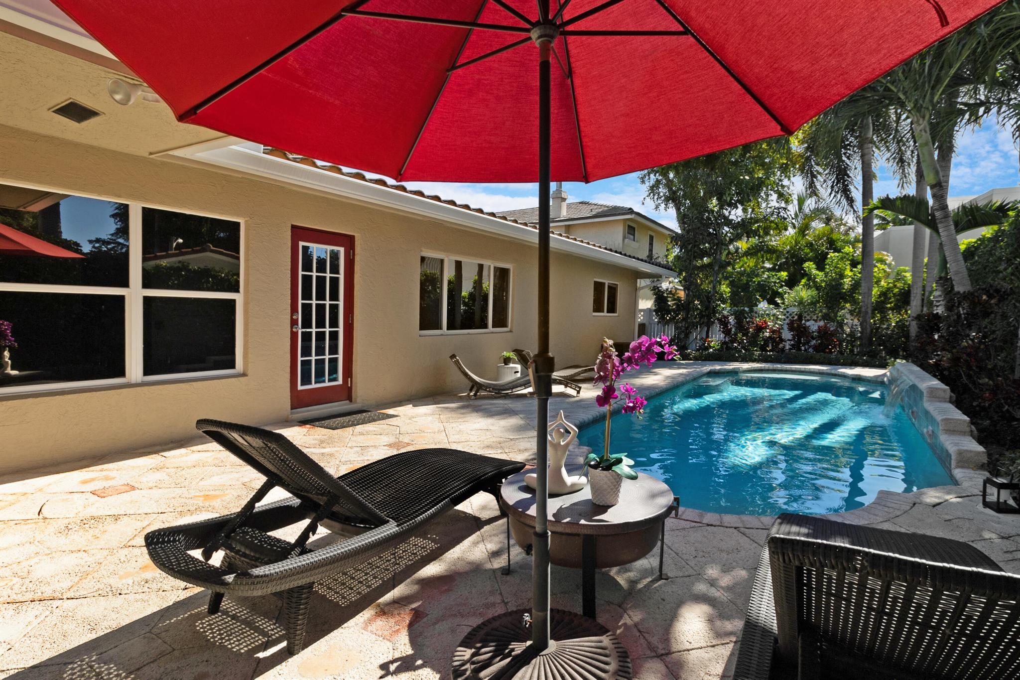 707 SE 25th Avenue