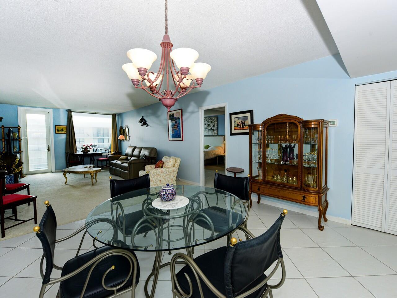 PATRICIAN OF PALM BEACH CONDO - Residential