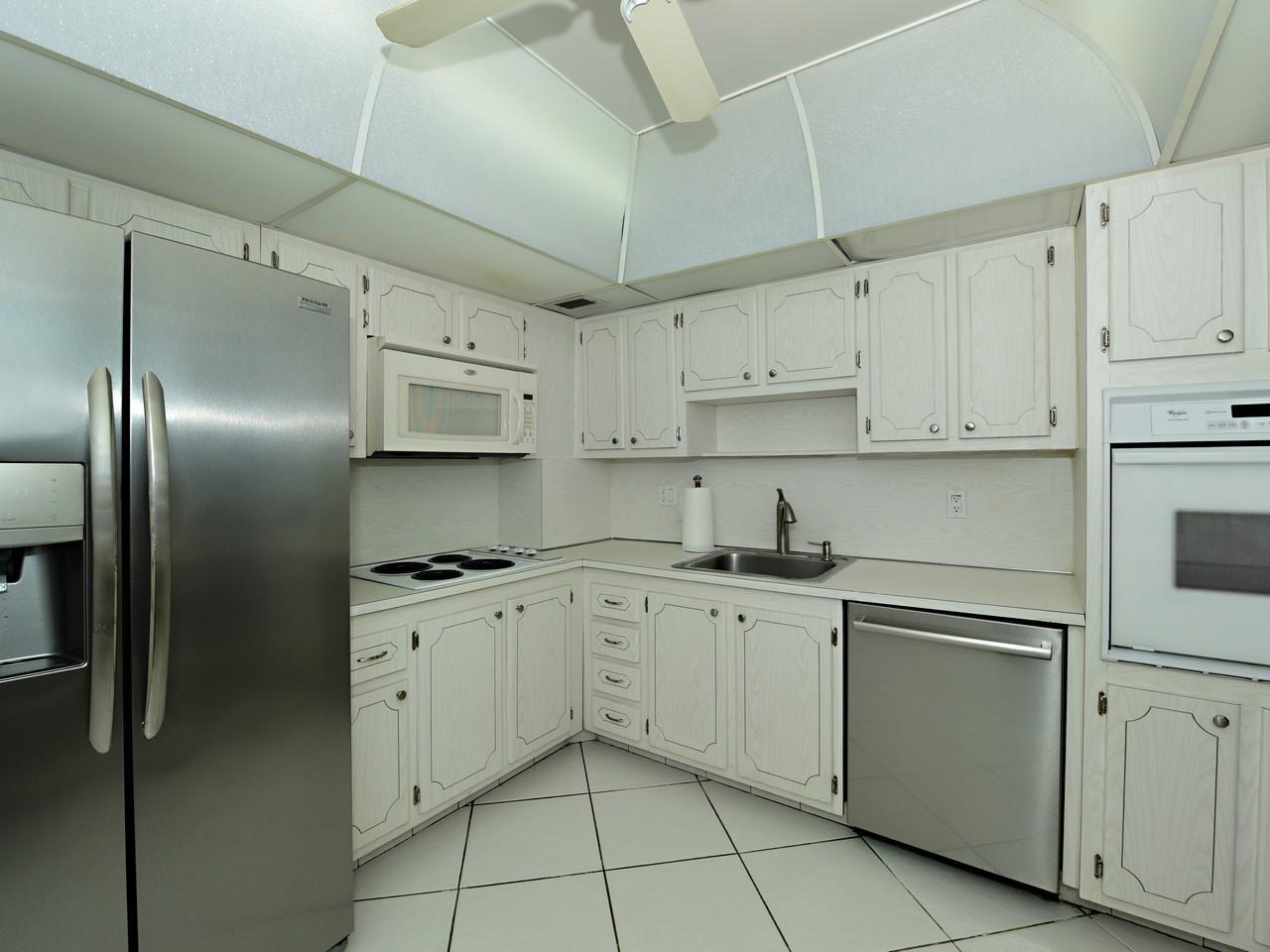 PATRICIAN OF PALM BEACH CONDO - Residential