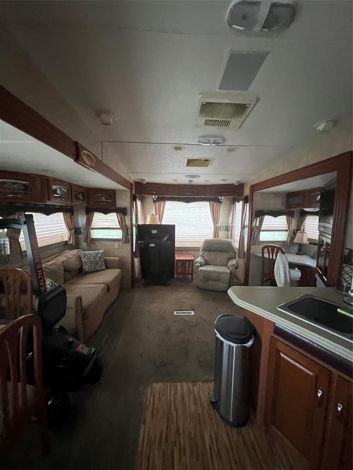 Ancient Oaks RV Rest 02 - Residential