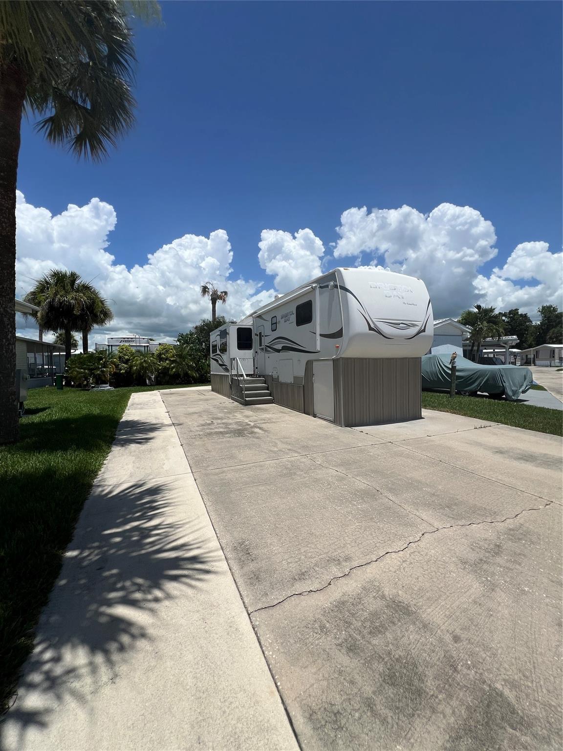 Ancient Oaks RV Rest 02 - Residential