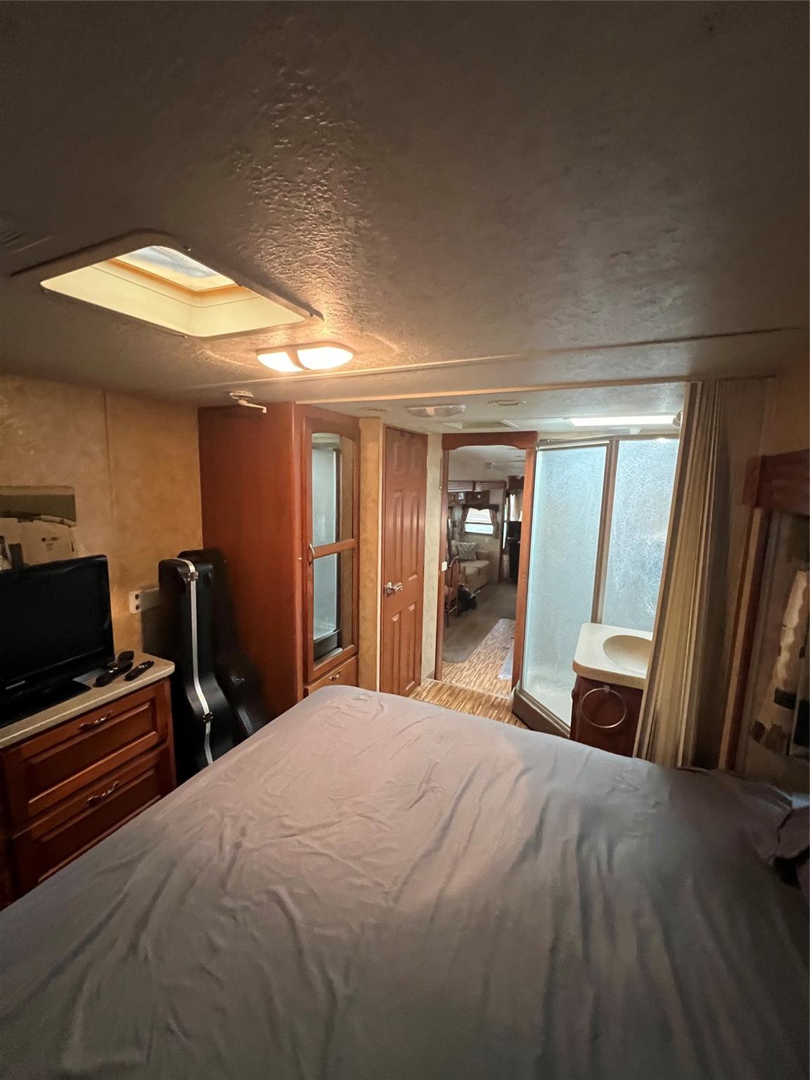 Ancient Oaks RV Rest 02 - Residential