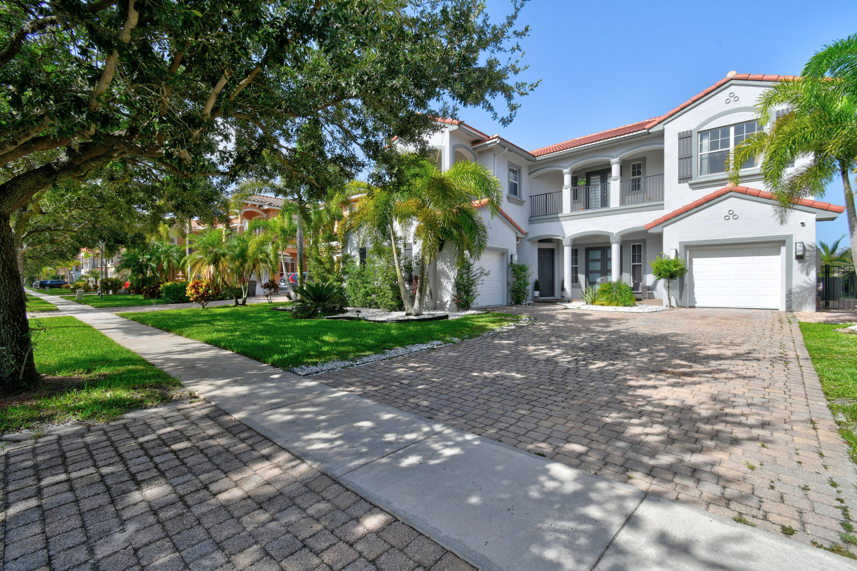 700 Cresta Circle