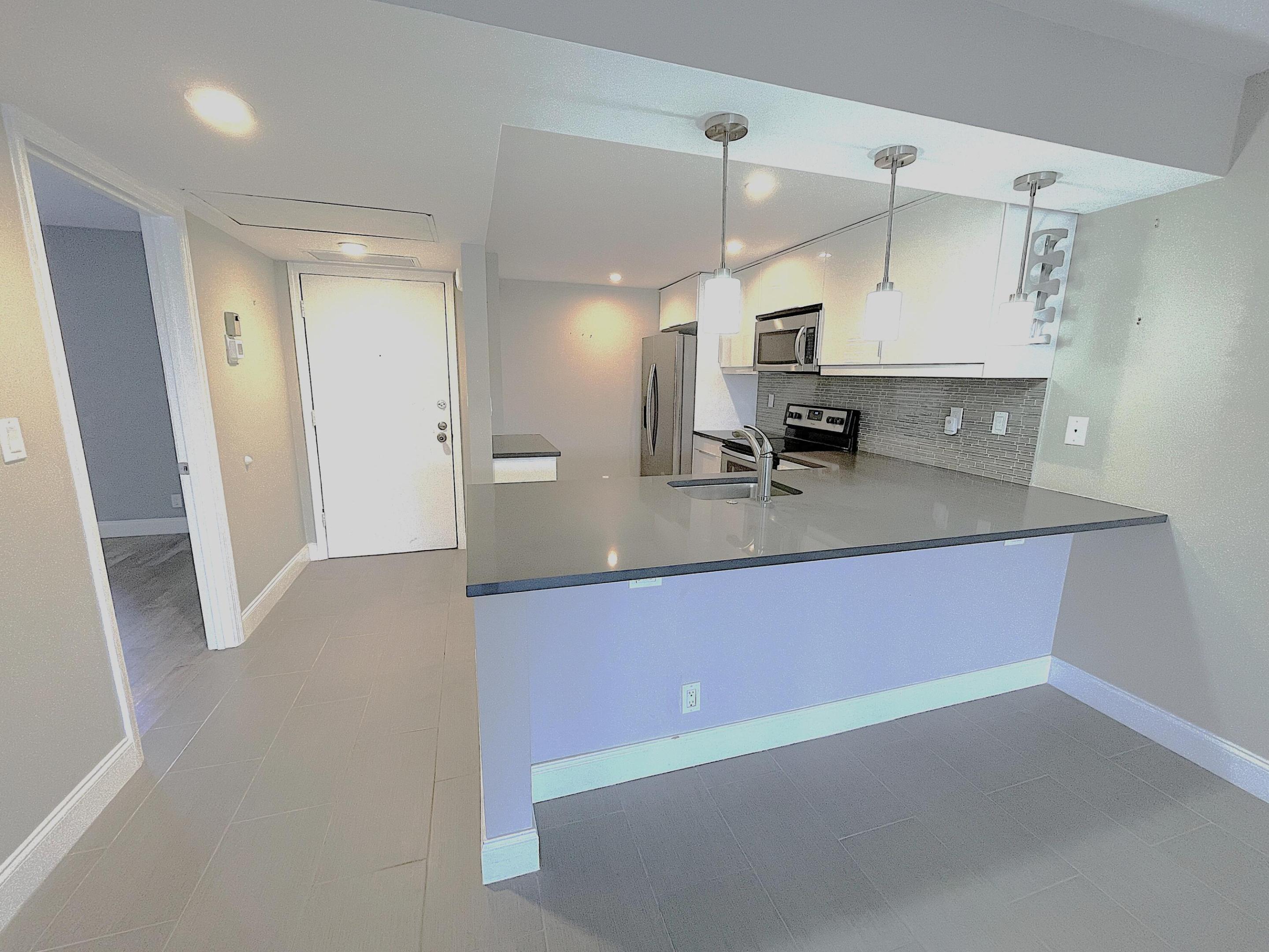 3 Royal Palm Way 2050