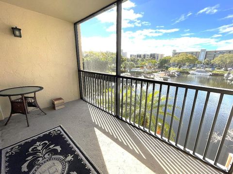 3 Royal Palm Way 2050 Boca Raton FL 33432