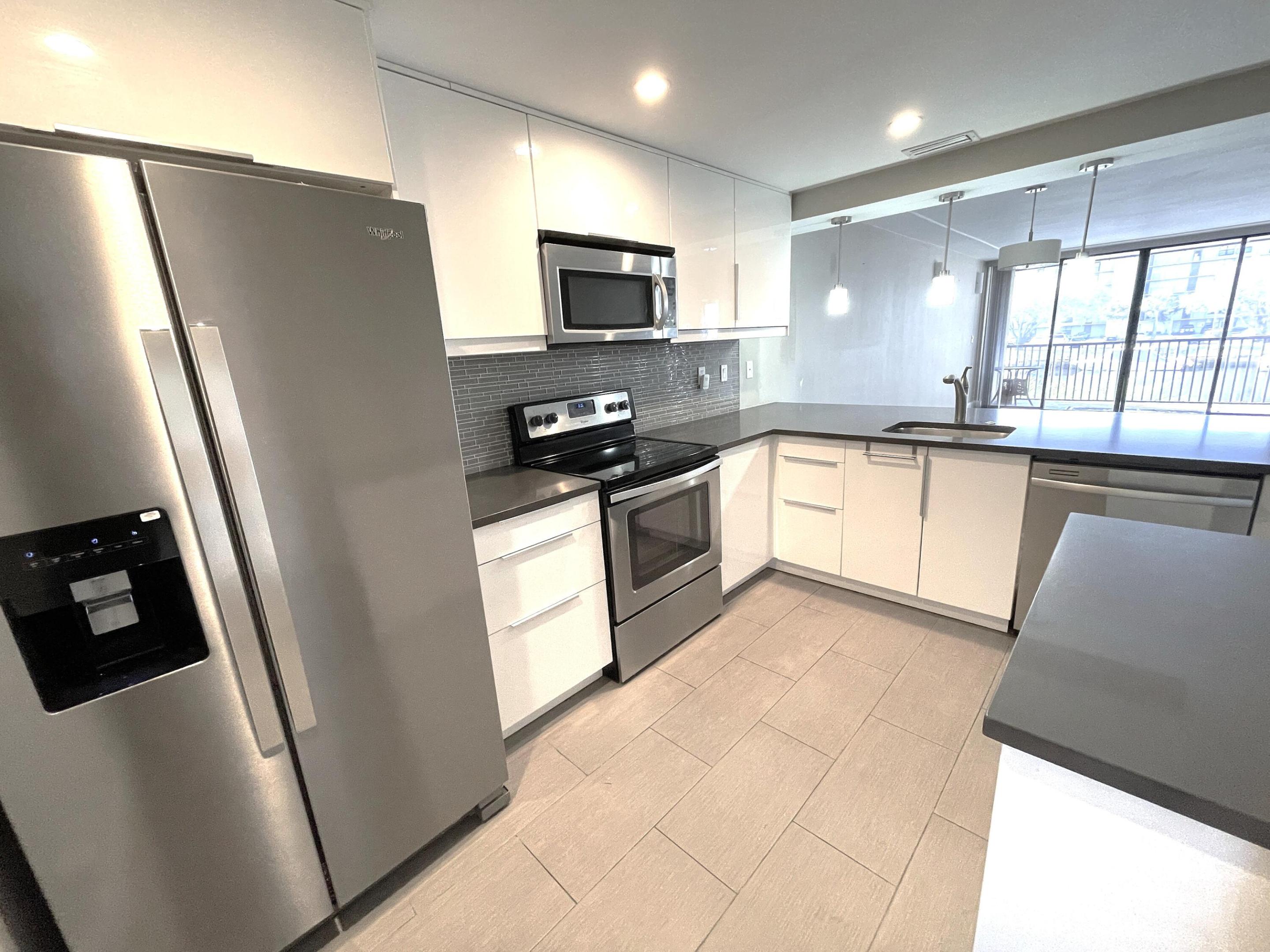 3 Royal Palm Way 2050